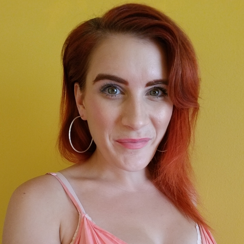 Meet your Posher, Whitney